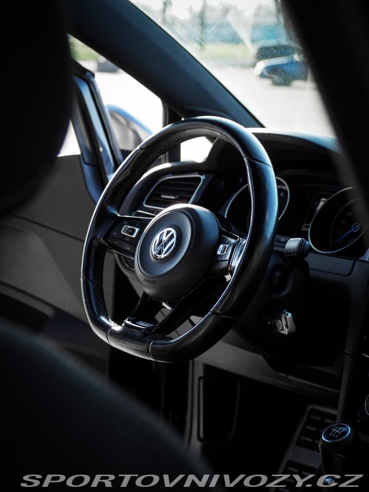 2014 Volkswagen GOLF - 14