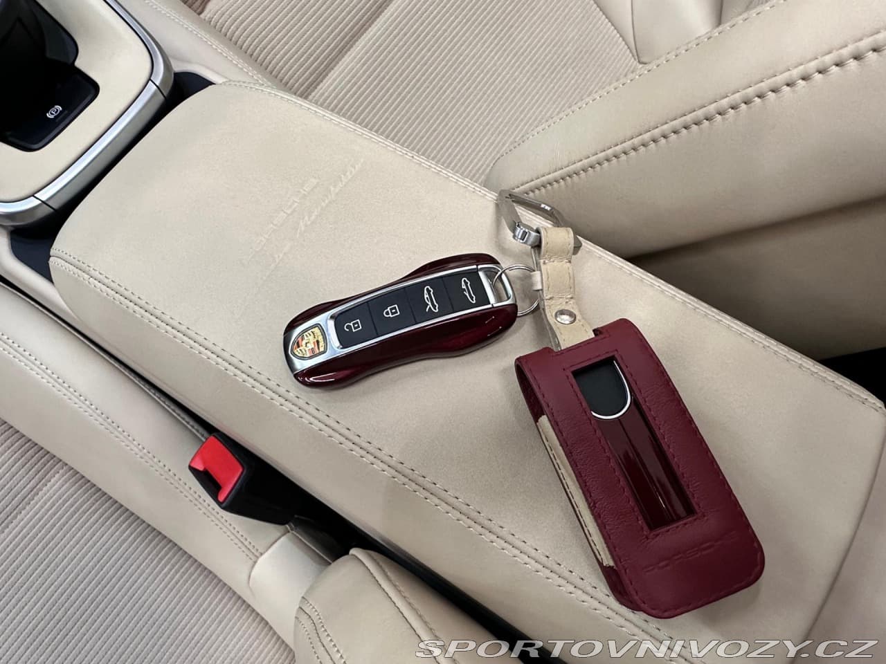 2021 Porsche 911 - 15