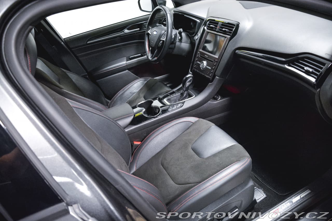 2021 Ford Mondeo - 19