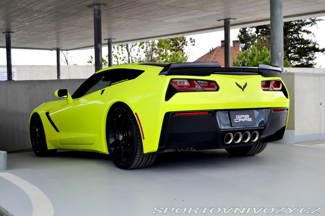 2014 Chevrolet CORVETTE - 15