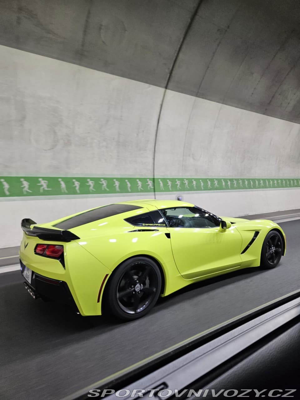 2014 Chevrolet CORVETTE - 19