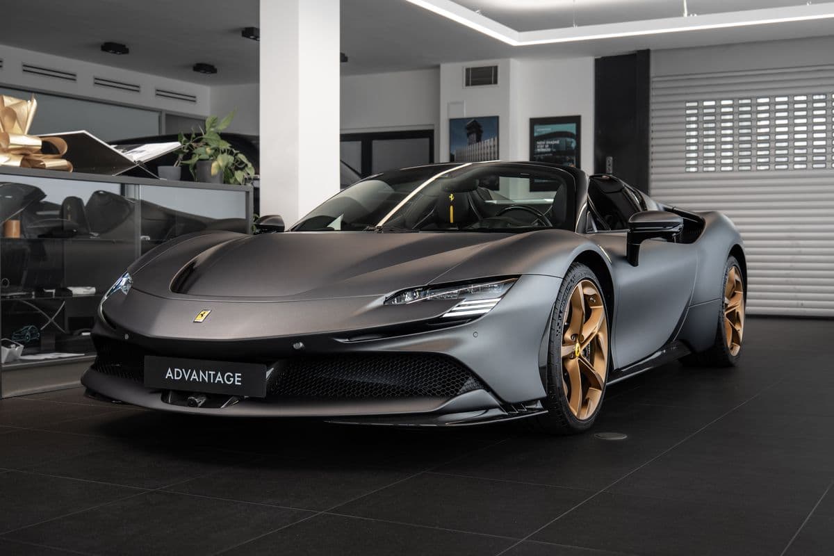 Ferrari SF90 Spider