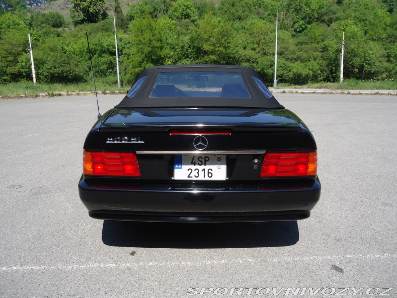 1993 Mercedes-Benz SL - 11