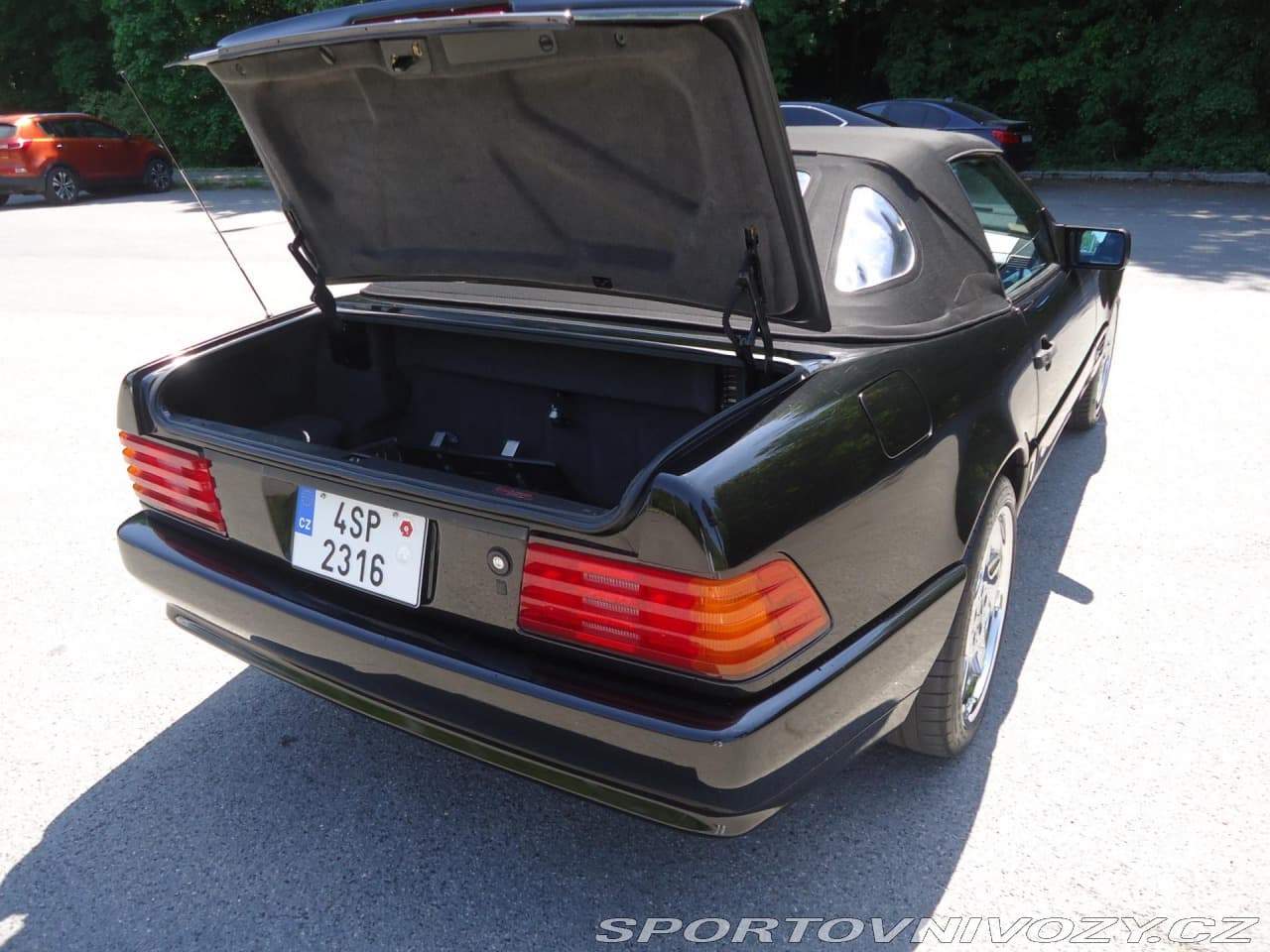 1993 Mercedes-Benz SL - 12