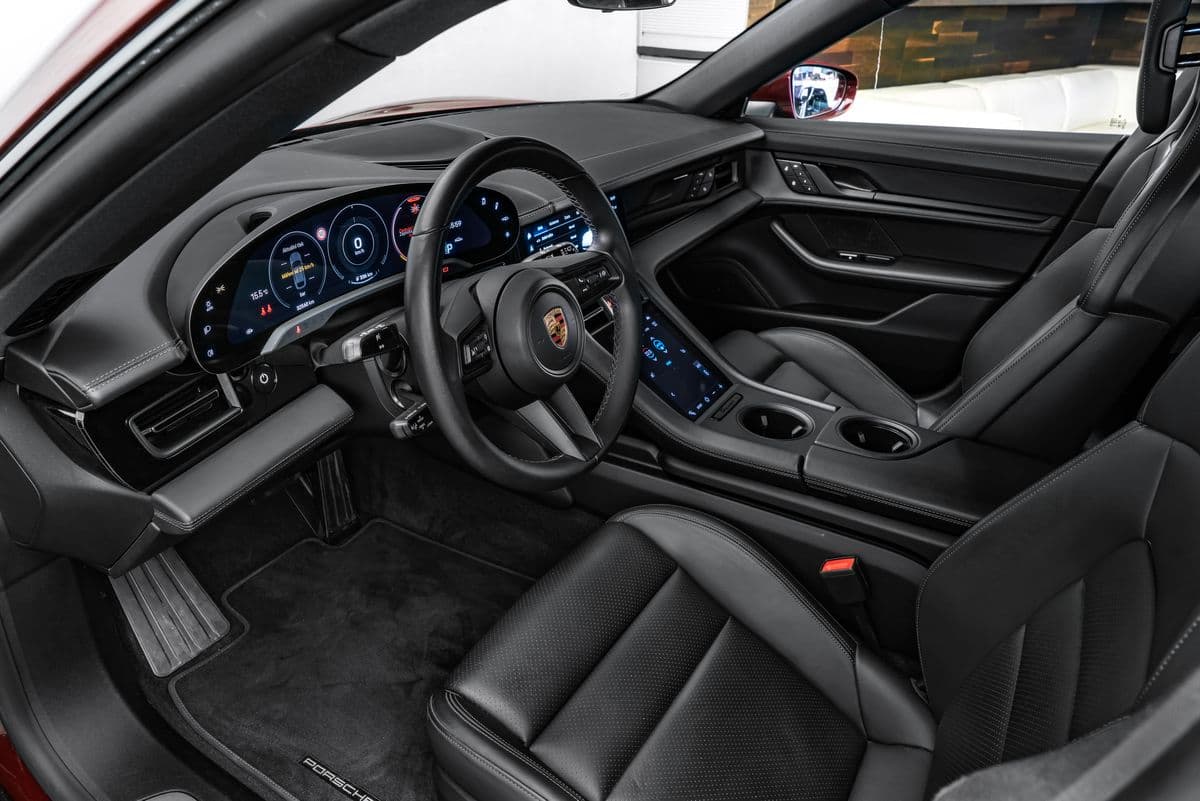 2021 Porsche Taycan - 37