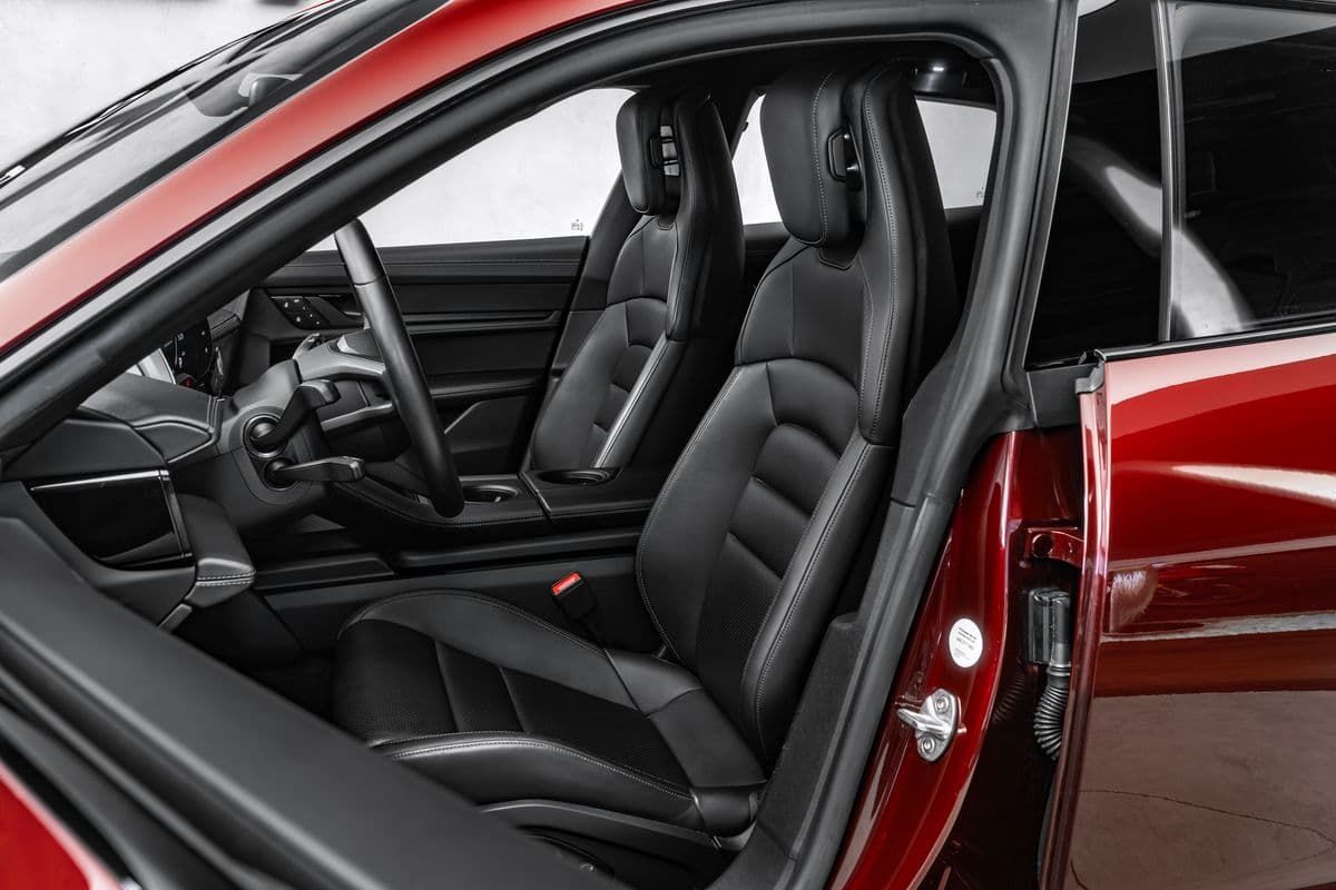 2021 Porsche Taycan - 45