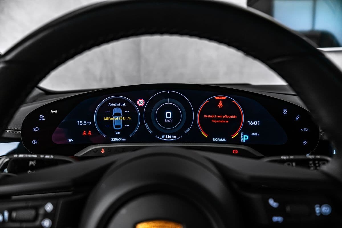 2021 Porsche Taycan - 69