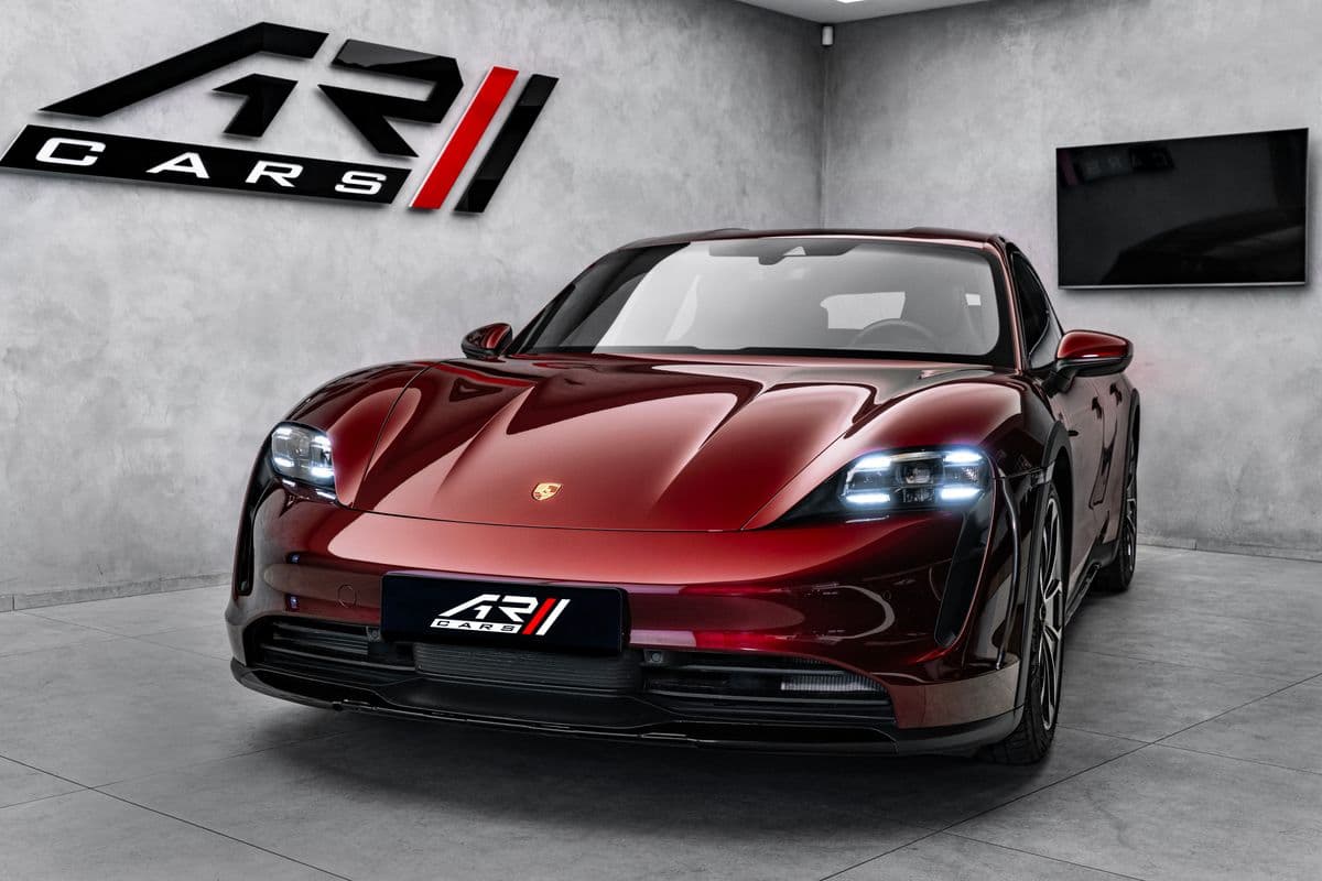 2021 Porsche Taycan - 5