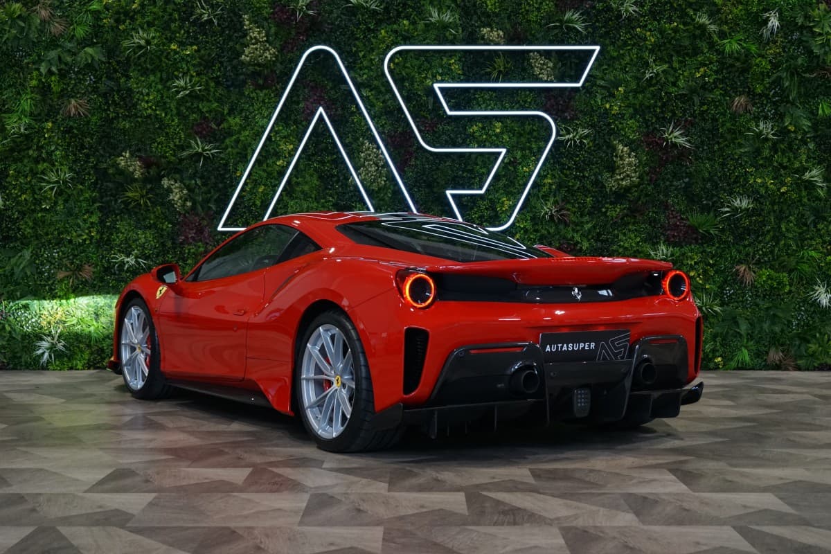 2020 Ferrari 488 - 25
