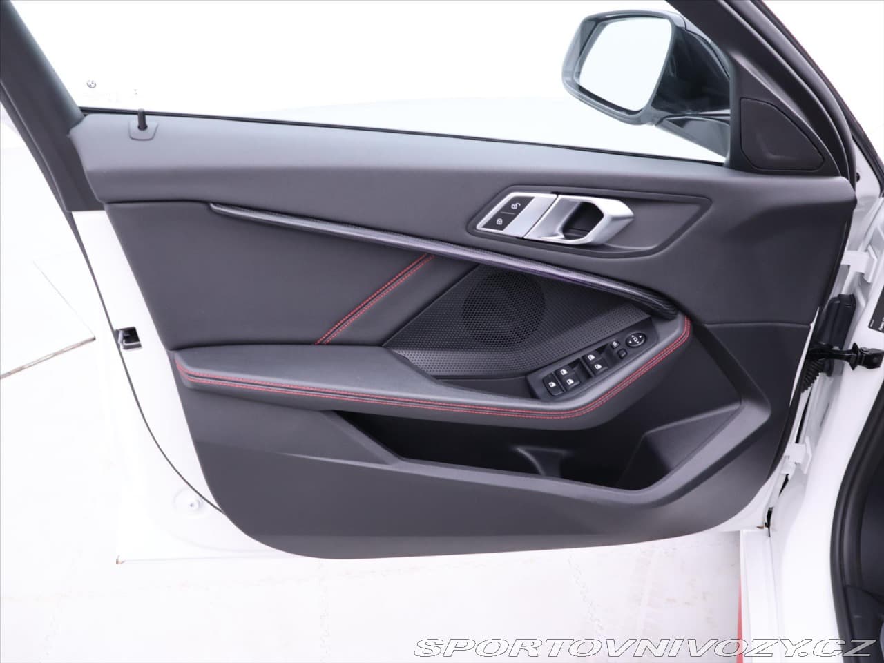 2023 BMW 1-SERIES - 11