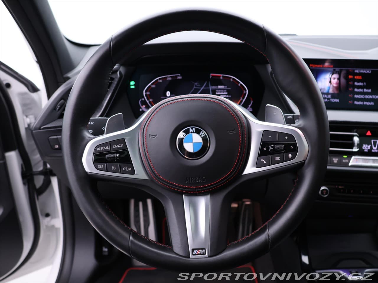2023 BMW 1-SERIES - 19