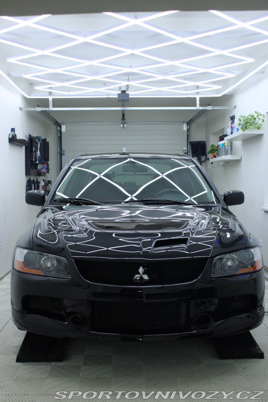 Mitsubishi Lancer EVO