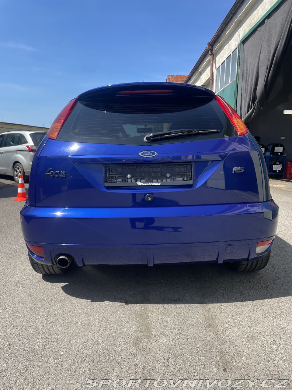 2003 Ford FOCUS - 3