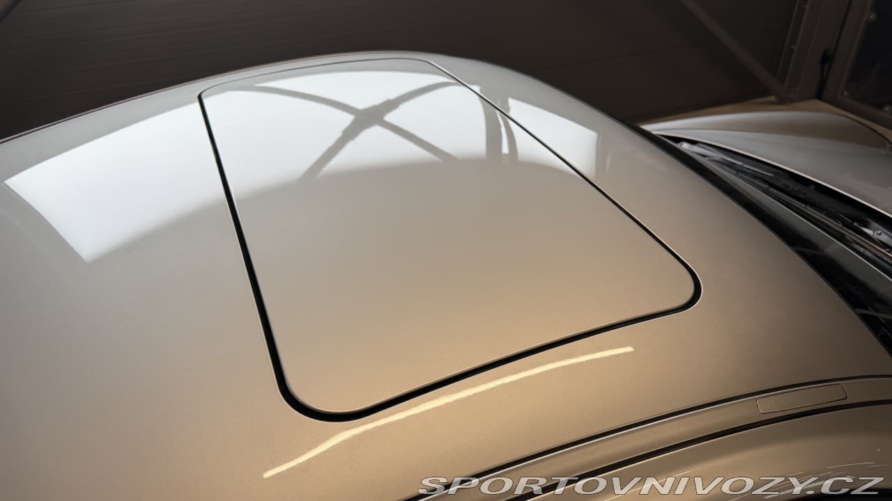 2005 Porsche 911 - 15