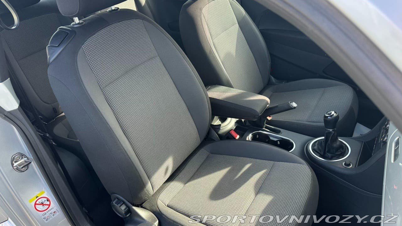 2012 Volkswagen BEETLE - 18