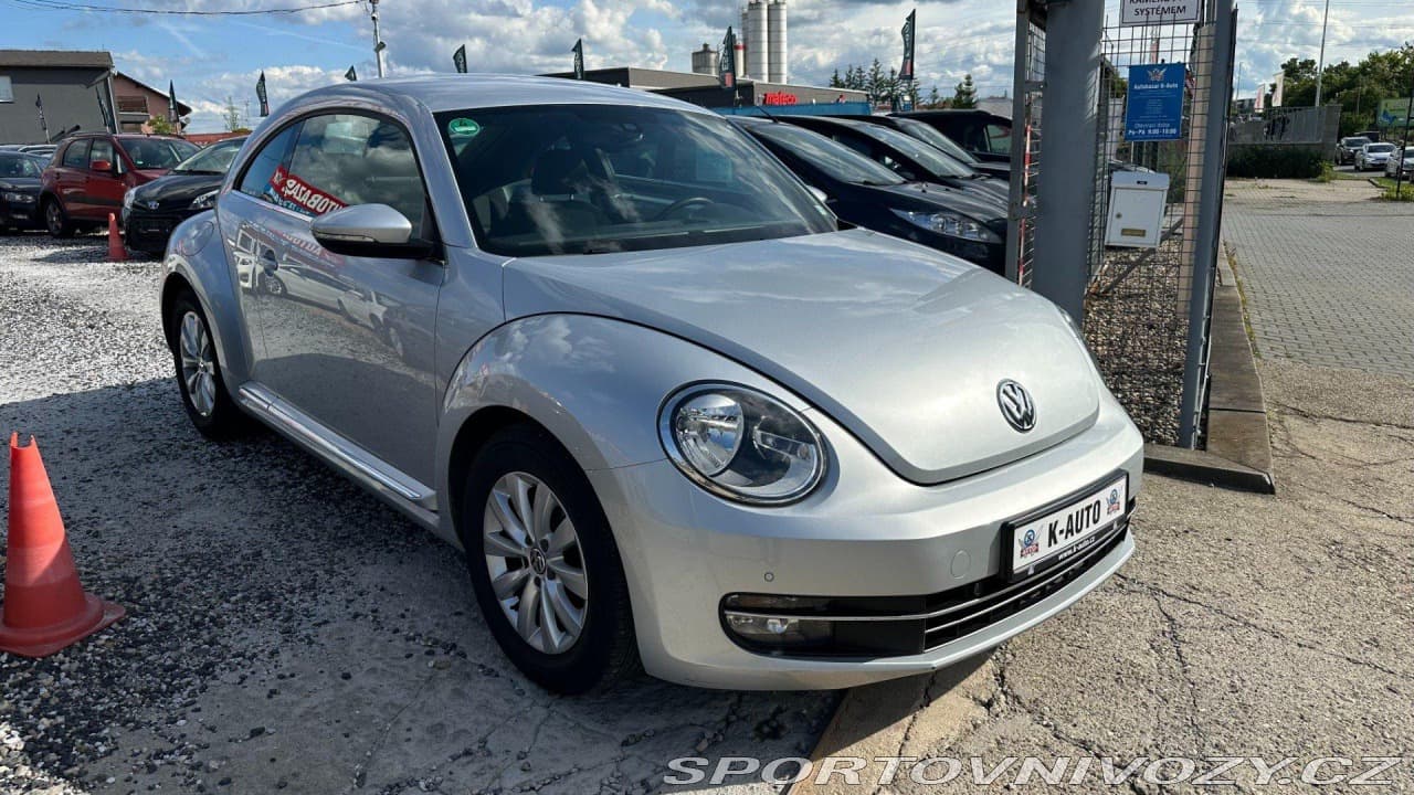 2012 Volkswagen BEETLE - 3