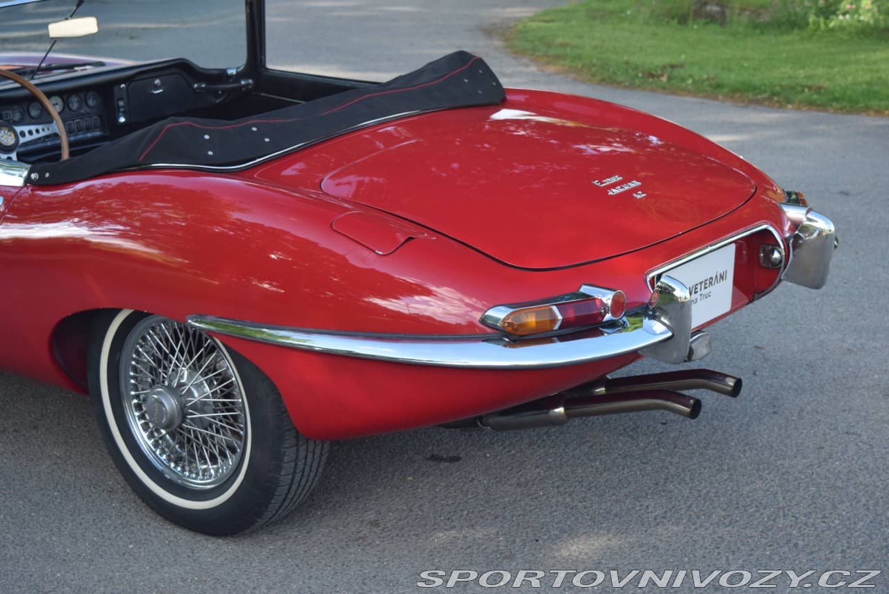 1968 Jaguar E-TYPE - 17