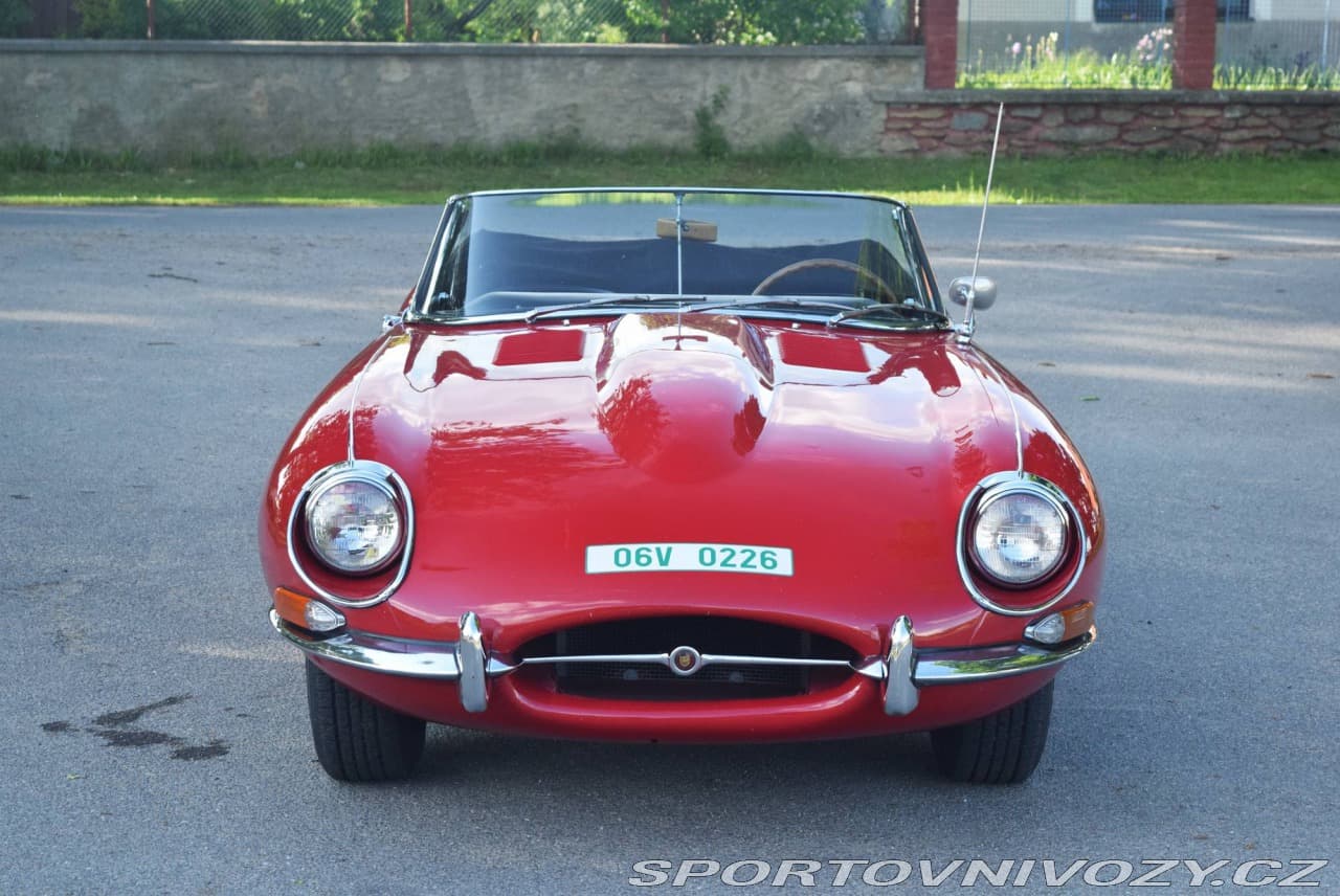 1968 Jaguar E-TYPE - 8