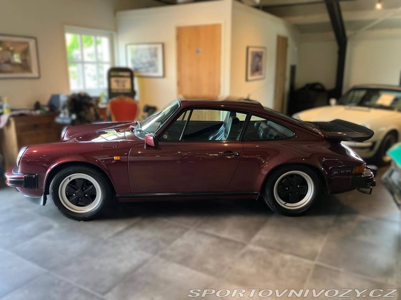 1984 Porsche 911 - 2