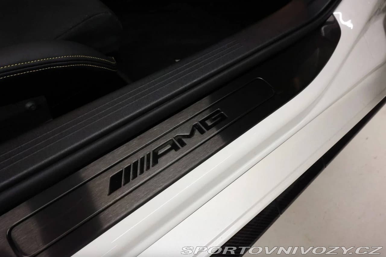 2020 Mercedes-Benz Ostatní - 21