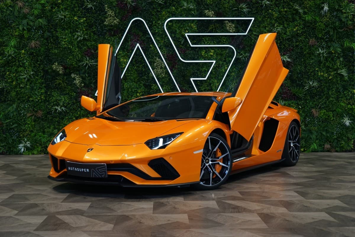 2018 Lamborghini AVENTADOR - 2