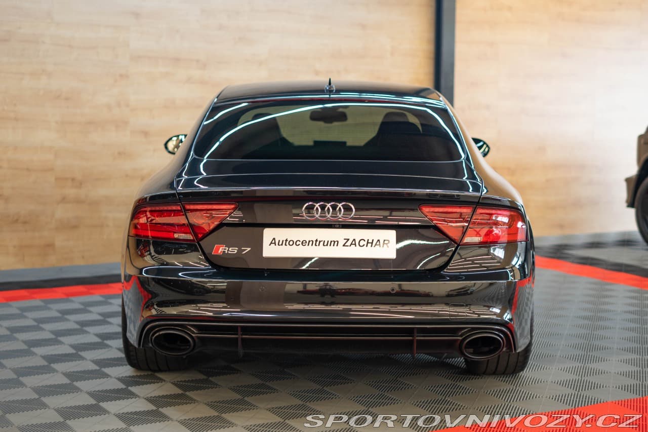 2014 Audi RS7 - 11