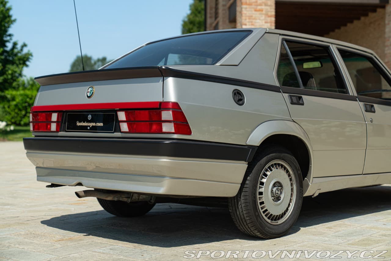 1989 Alfa Romeo OSTATNÍ - 10