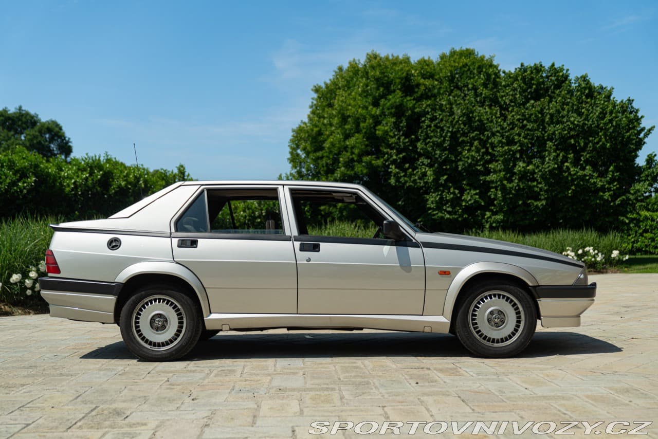 1989 Alfa Romeo OSTATNÍ - 4