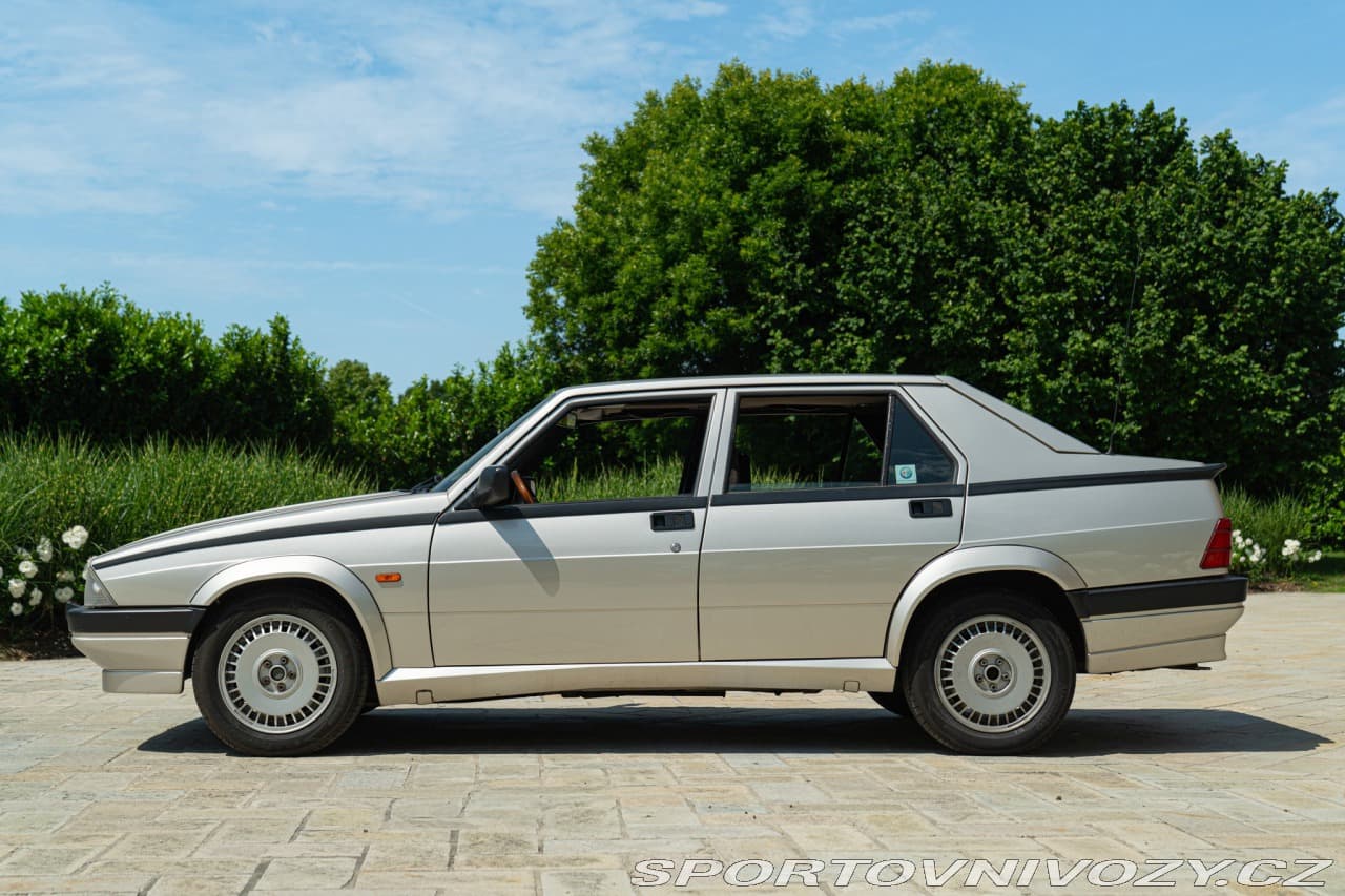 1989 Alfa Romeo OSTATNÍ - 5