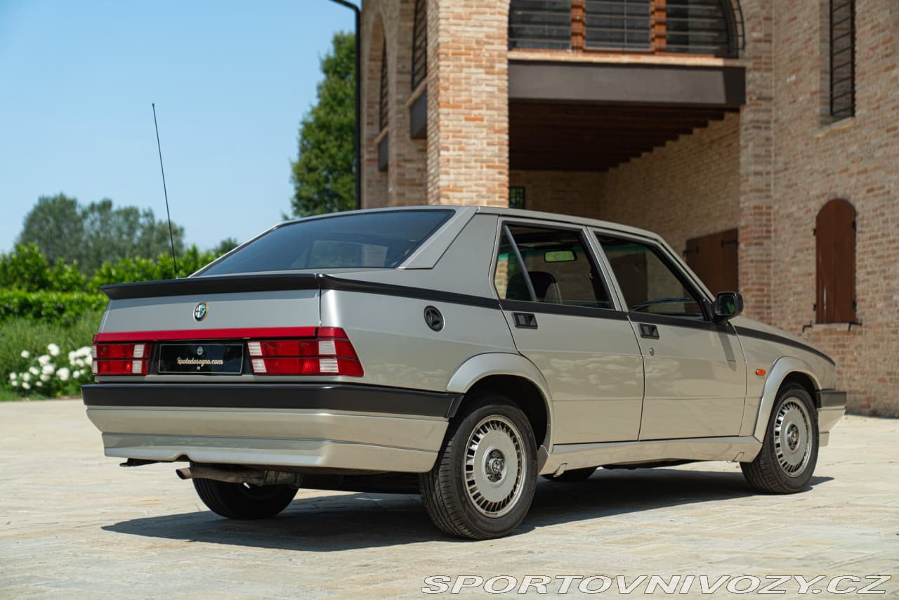 1989 Alfa Romeo OSTATNÍ - 6