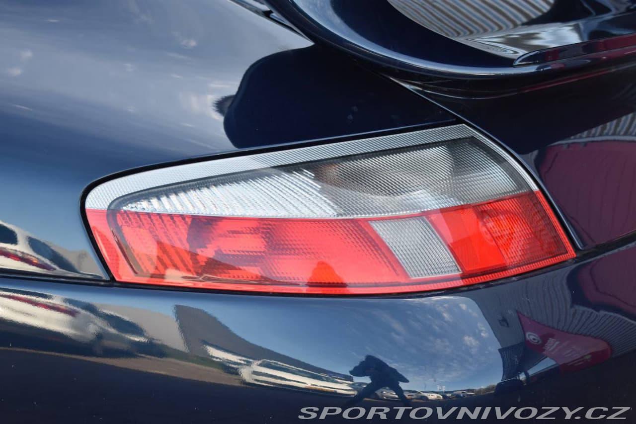 1999 Porsche 911 - 12