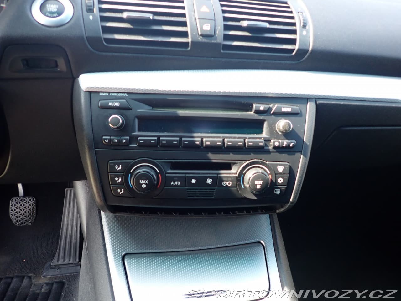 2005 BMW 1-Series - 11