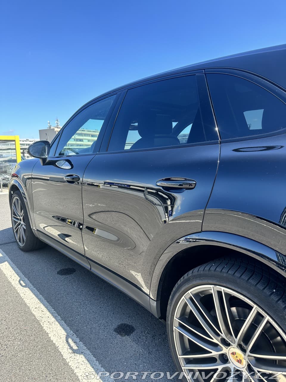 2019 Porsche CAYENNE - 13