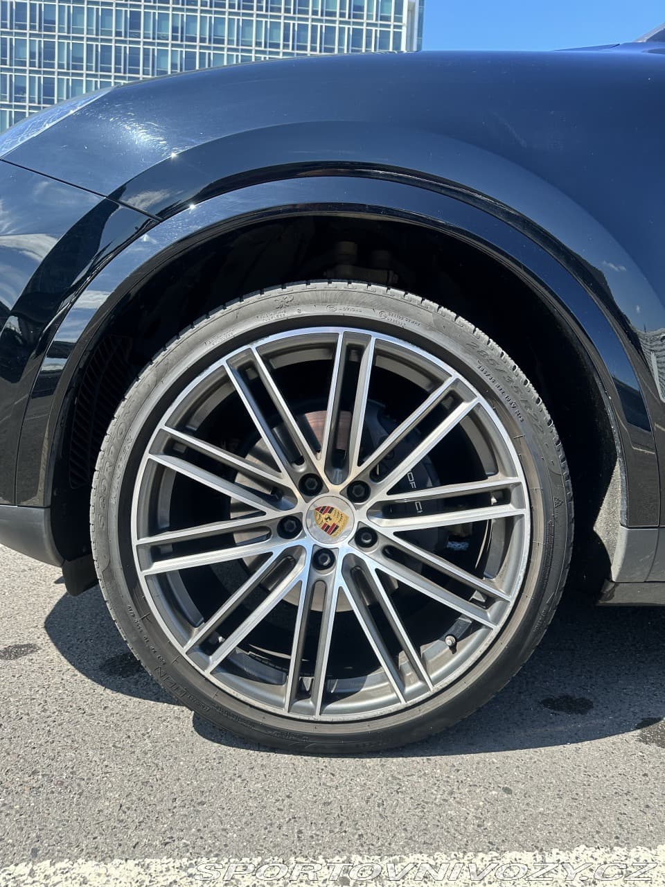 2019 Porsche CAYENNE - 4
