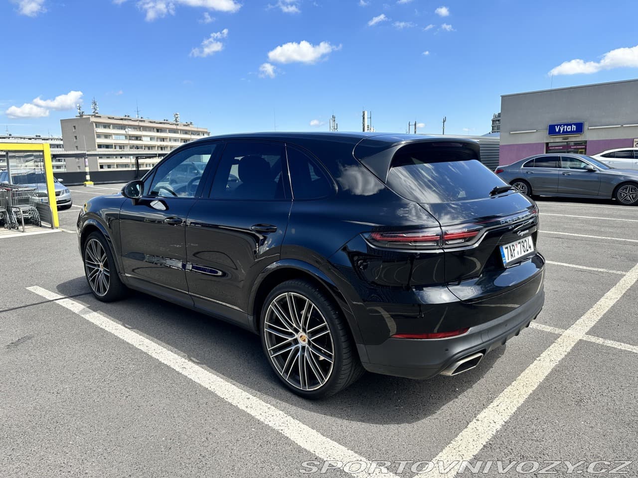 2019 Porsche CAYENNE - 5