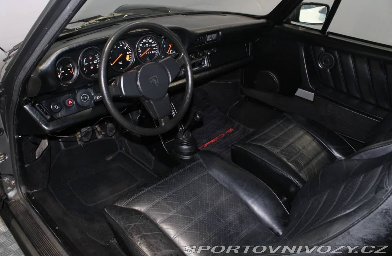 1981 Porsche 911 - 10