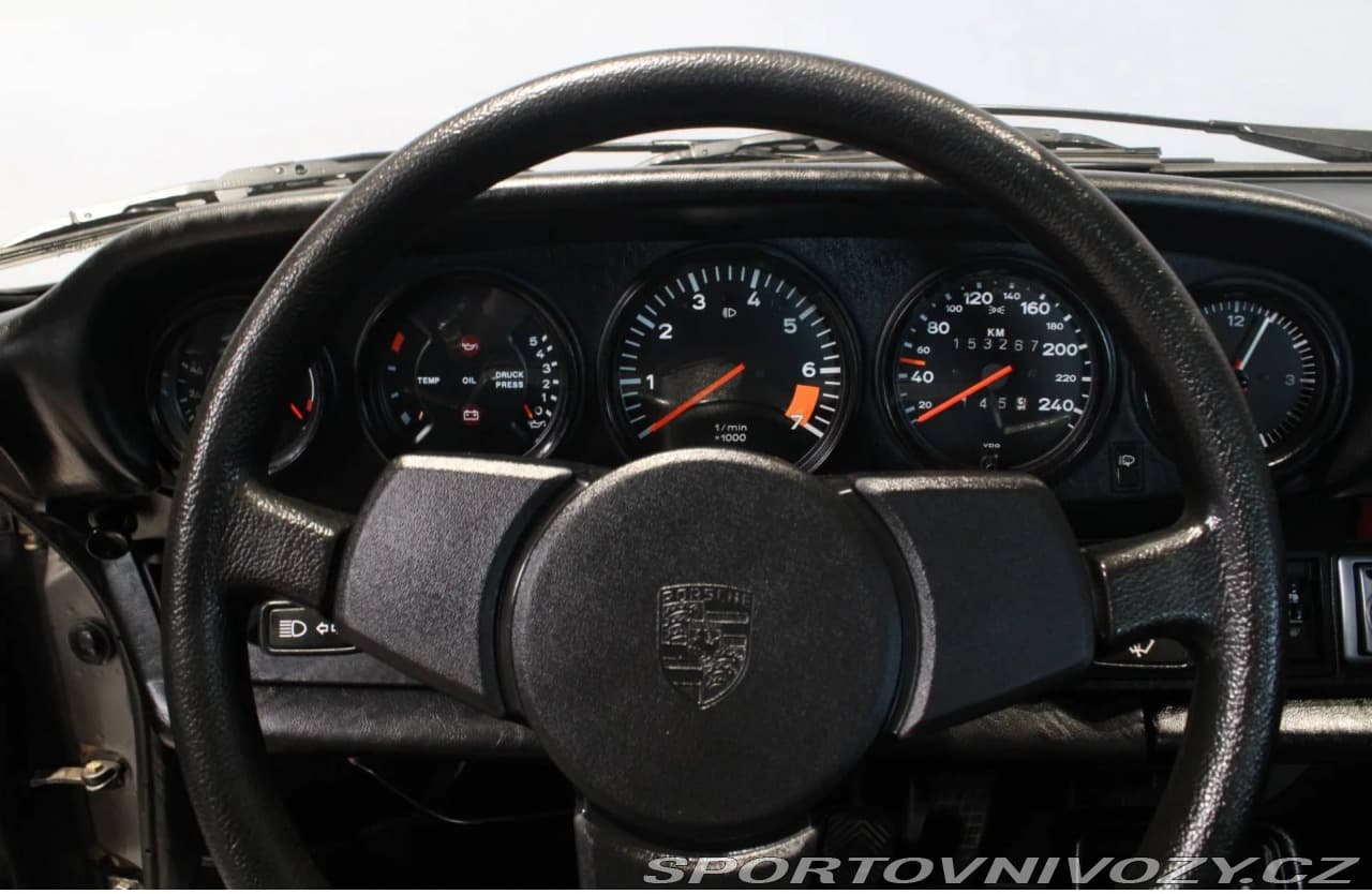 1981 Porsche 911 - 14