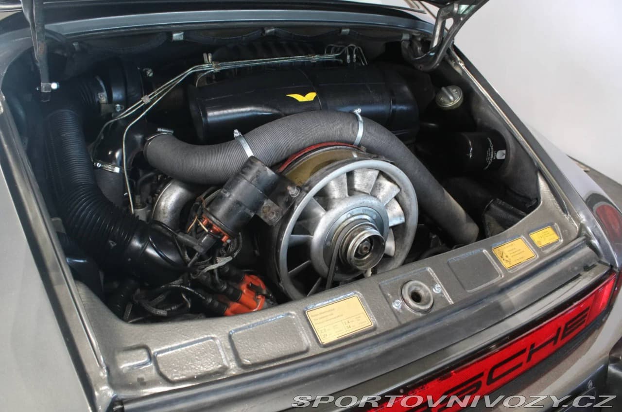 1981 Porsche 911 - 17