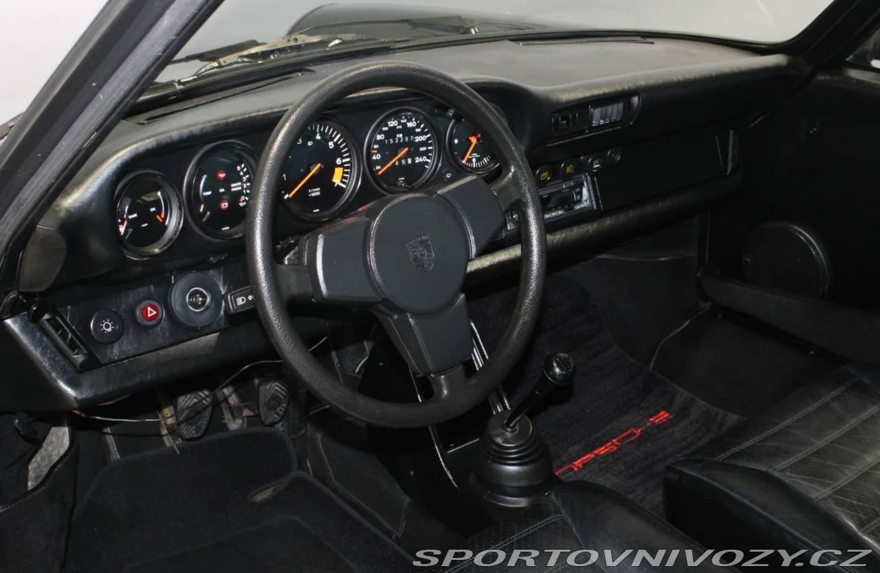 1981 Porsche 911 - 9