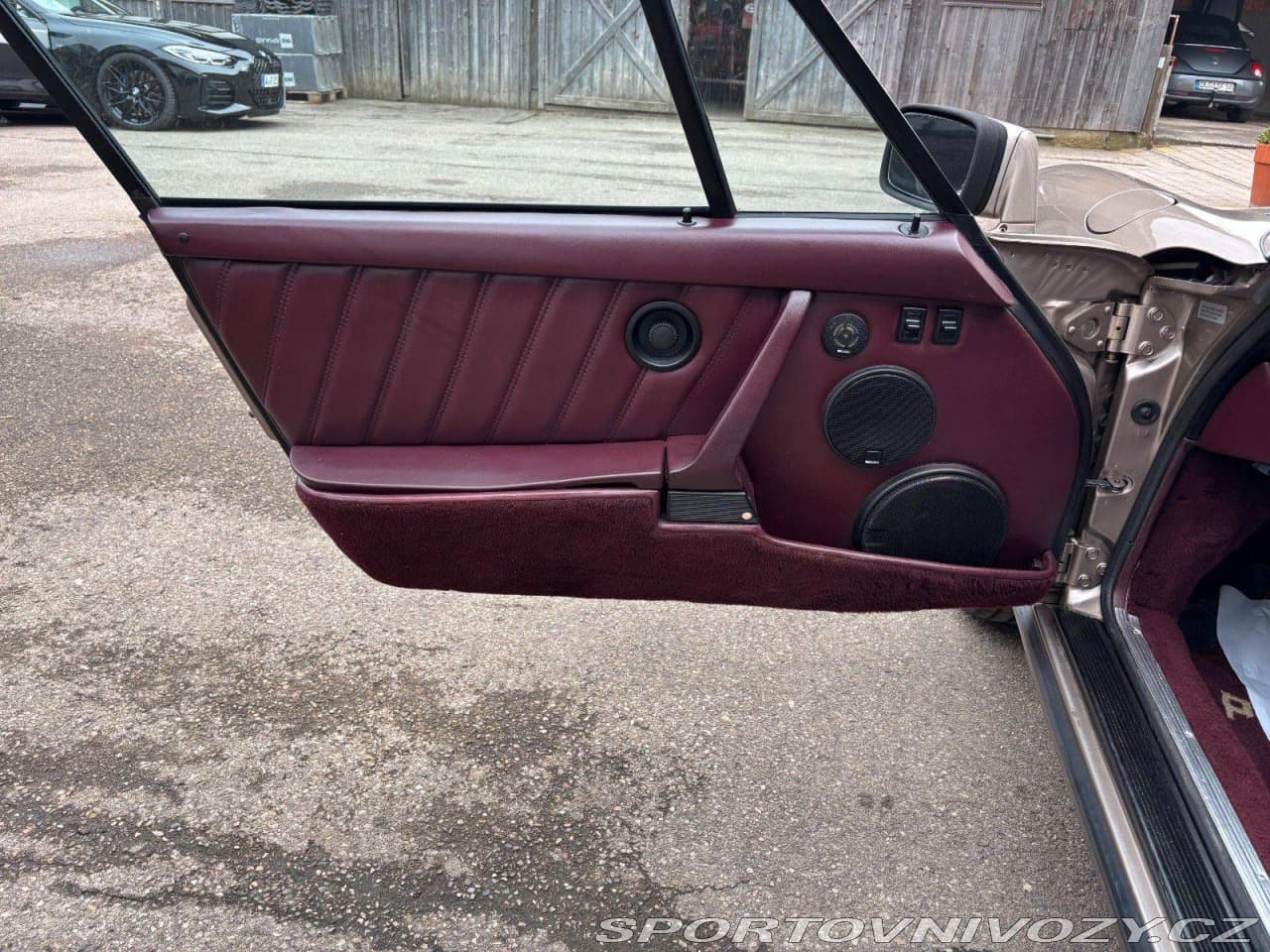 1984 Porsche 911 - 16