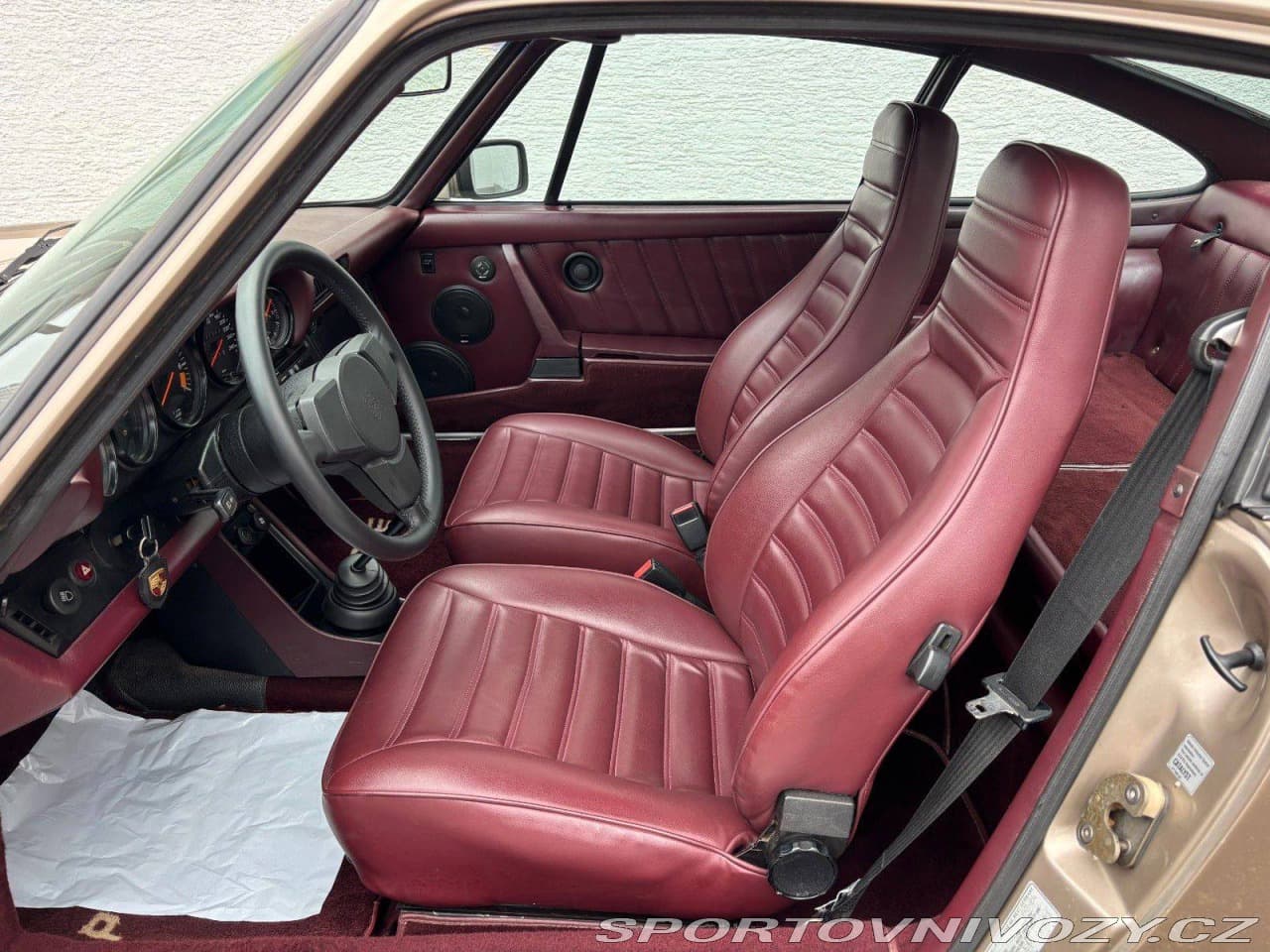 1984 Porsche 911 - 17