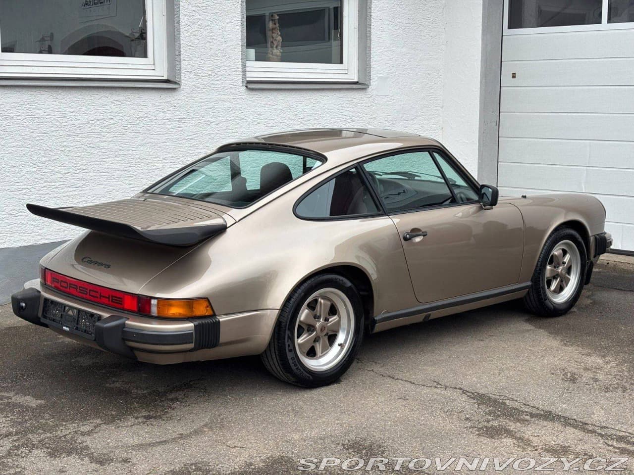 1984 Porsche 911 - 4