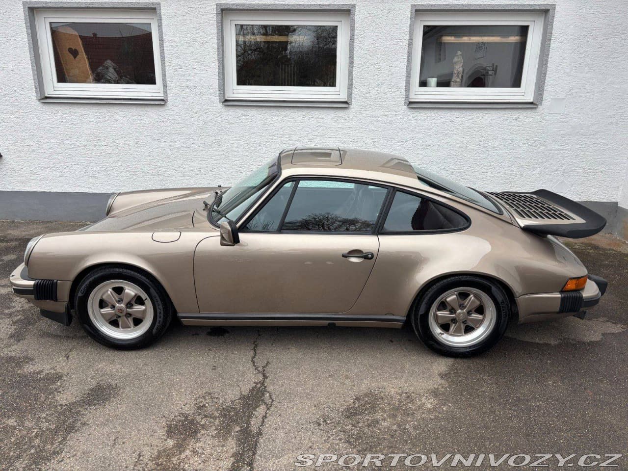 1984 Porsche 911 - 5