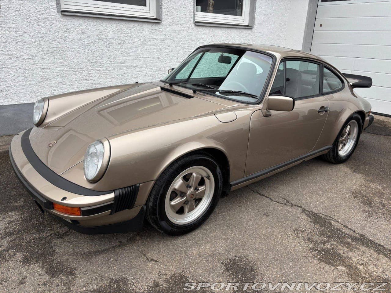 1984 Porsche 911 - 9