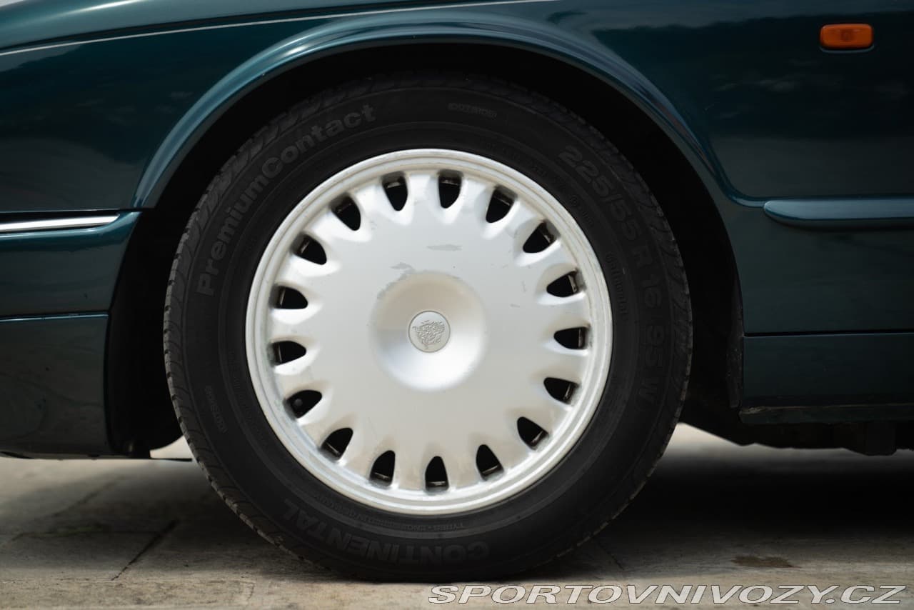 1995 Jaguar XJ - 14