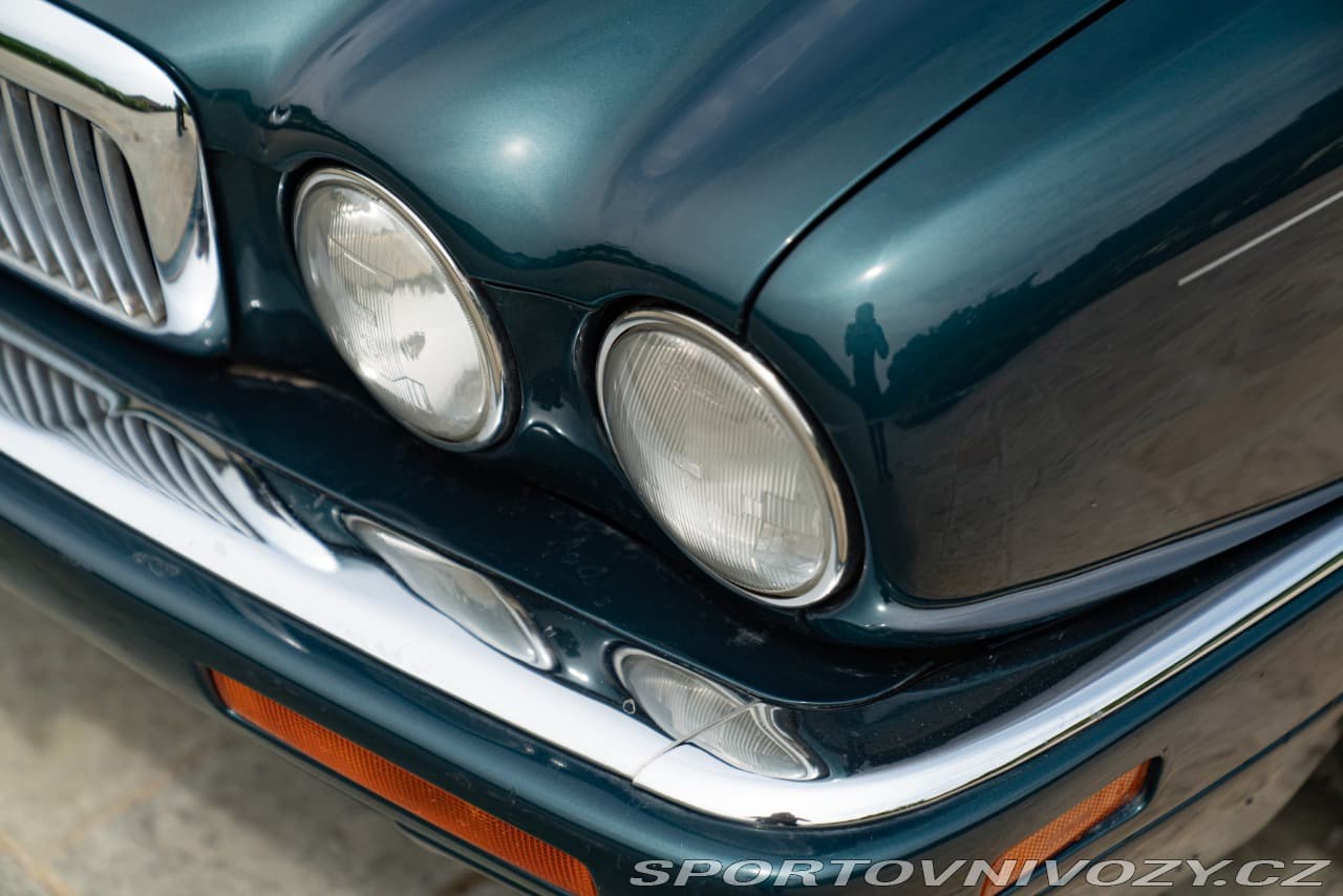 1995 Jaguar XJ - 18