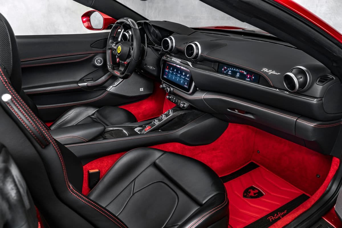 2019 Ferrari PORTOFINO - 19