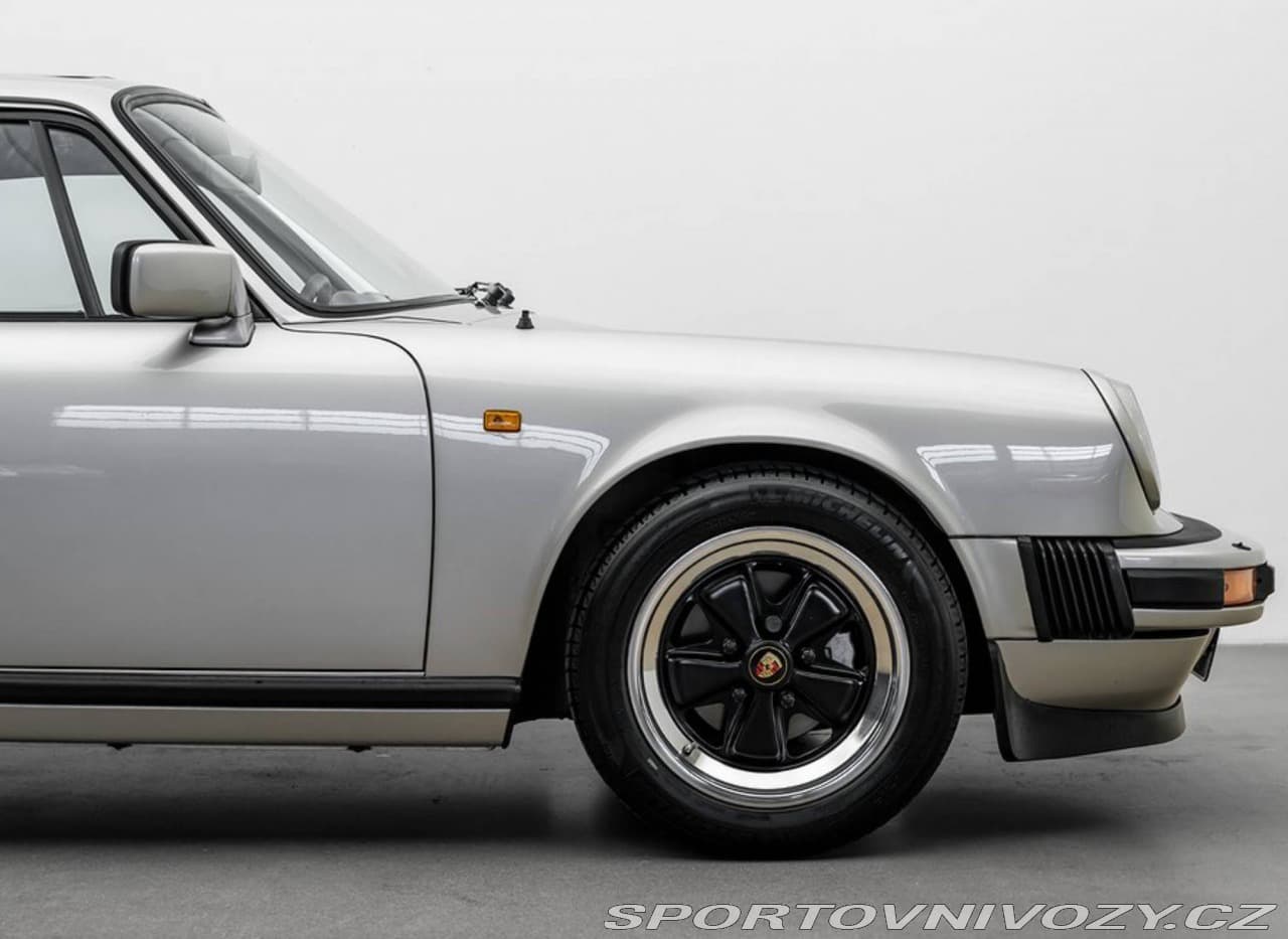 1981 Porsche 911 - 10