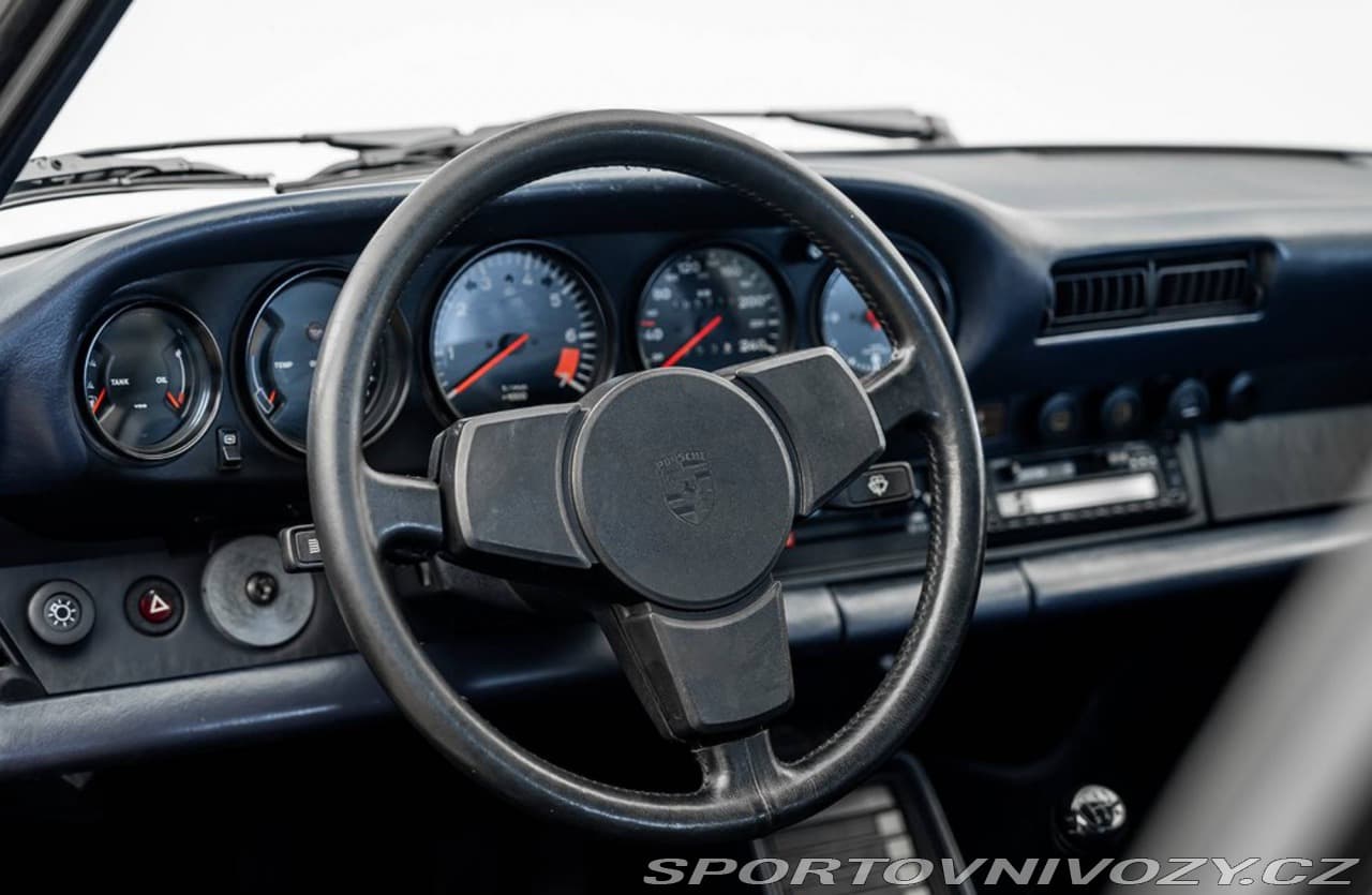 1981 Porsche 911 - 12