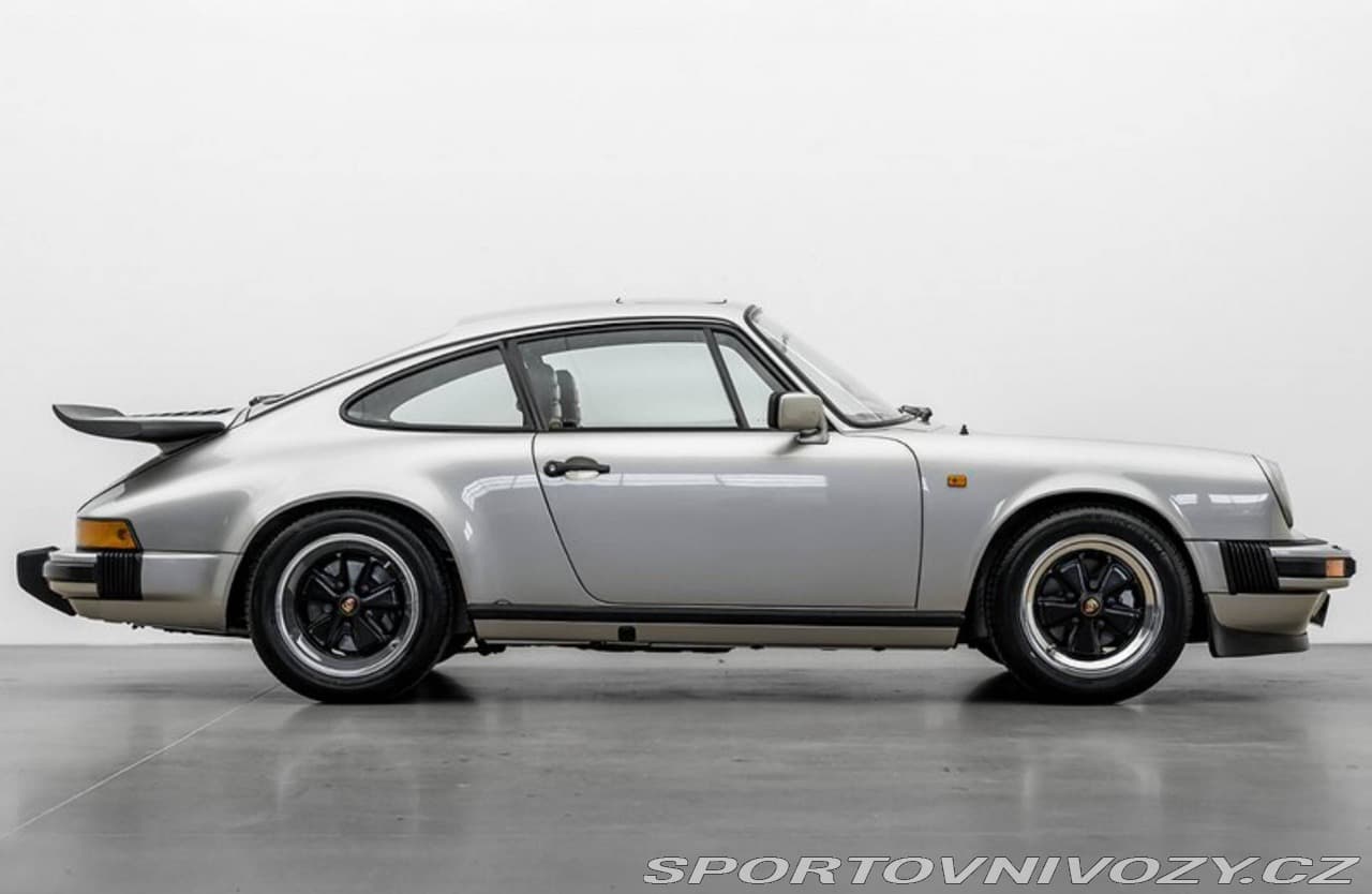 1981 Porsche 911 - 3